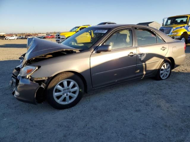 2004 Toyota Camry LE