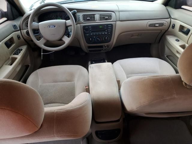 2006 Ford Taurus SE