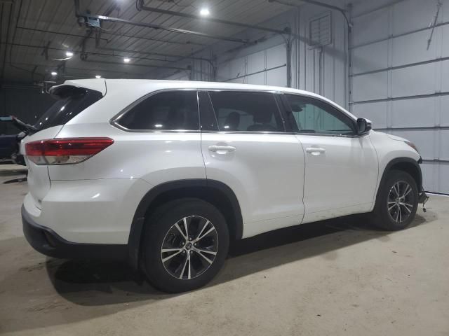 2017 Toyota Highlander LE