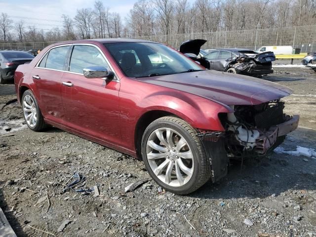 2019 Chrysler 300 Touring