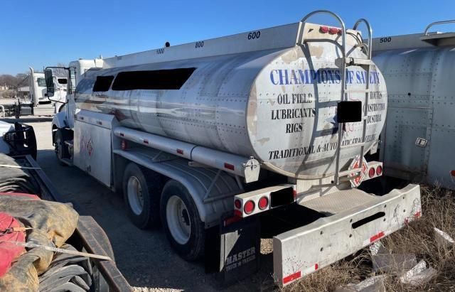 2007 Freightliner Conventional Columbia