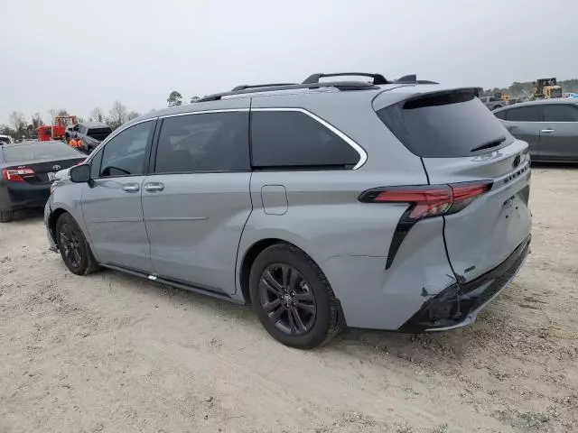 2024 Toyota Sienna XSE