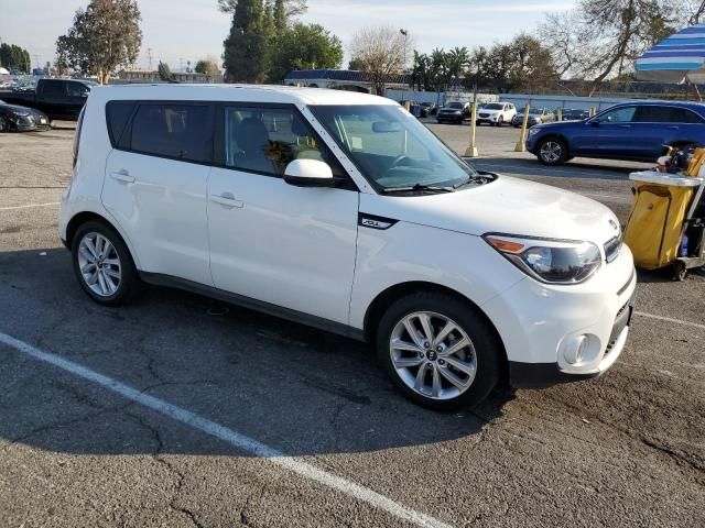 2017 KIA Soul +