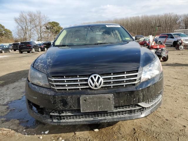 2014 Volkswagen Passat SE