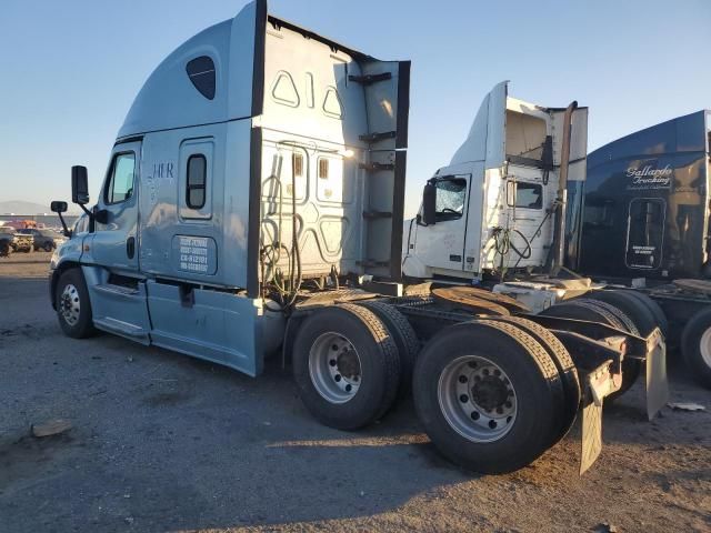 2016 Freightliner Cascadia 125