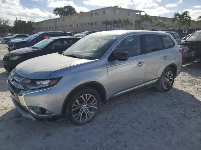 2016 Mitsubishi Outlander ES