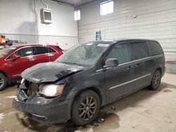 Salvage cars for sale at Des Moines, IA auction: 2015 Chrysler Town & Country S