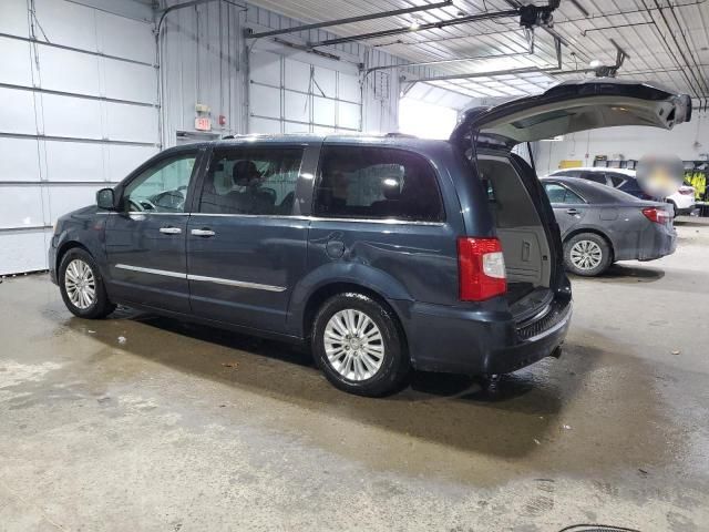 2014 Chrysler Town & Country Limited