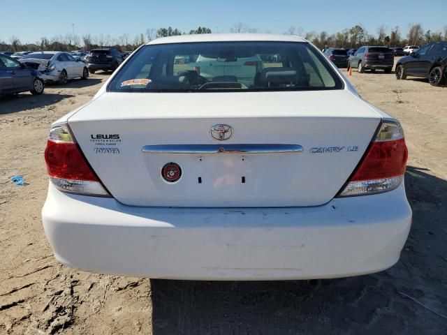 2005 Toyota Camry LE