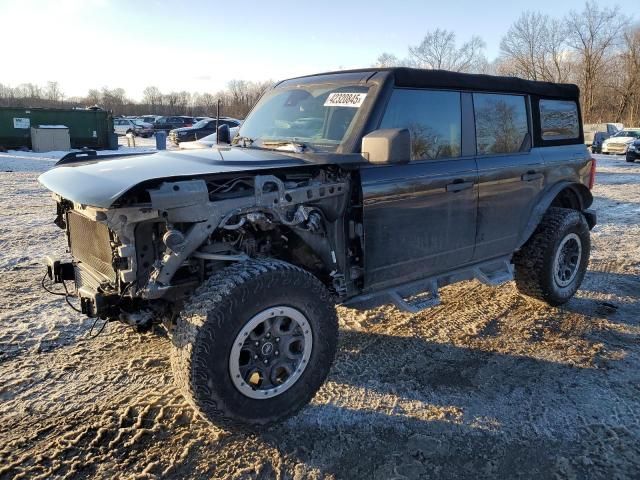 2022 Ford Bronco Base