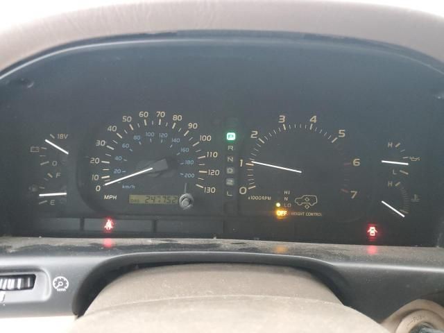 2002 Lexus LX 470