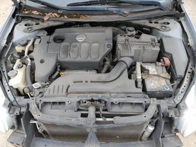 2010 Nissan Altima Base