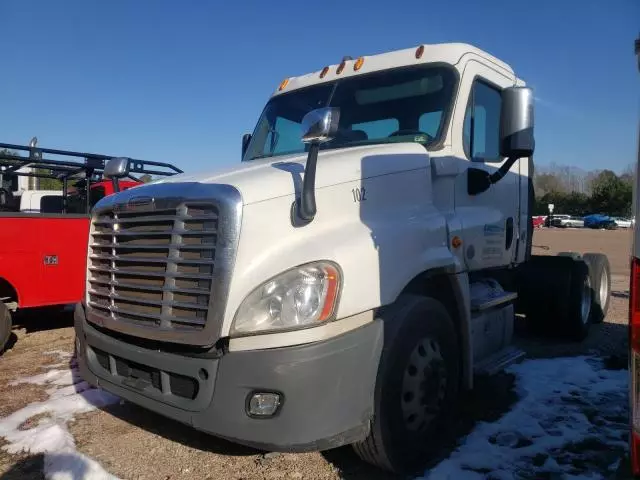 2014 Freightliner Cascadia 125