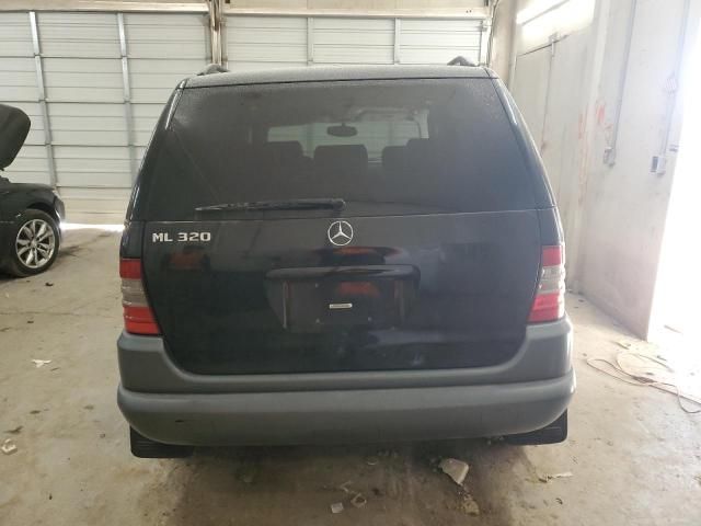 1999 Mercedes-Benz ML 320