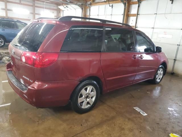 2006 Toyota Sienna XLE