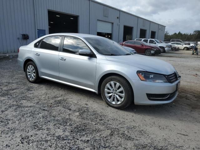 2014 Volkswagen Passat S