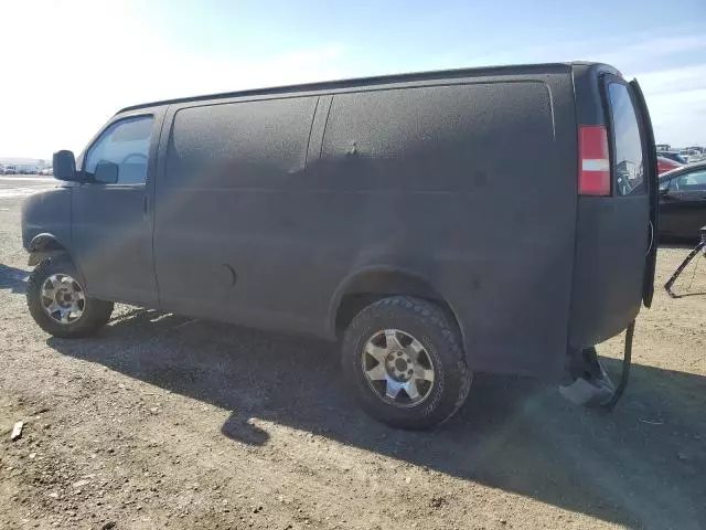 2004 Chevrolet Express G1500