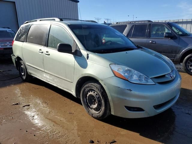 2008 Toyota Sienna CE