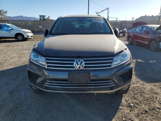 2016 Volkswagen Touareg TDI