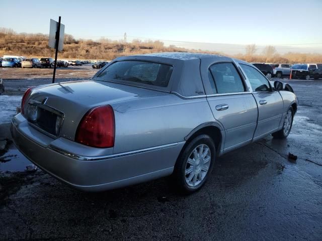 2009 Lincoln Town Car Signature Limited