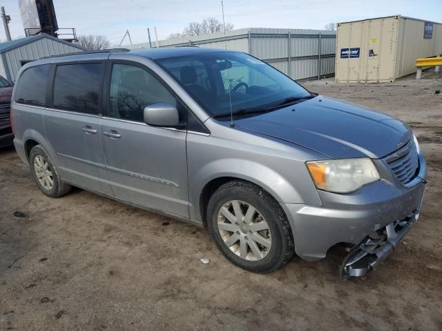 2013 Chrysler Town & Country Touring