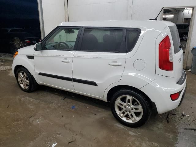 2012 KIA Soul +