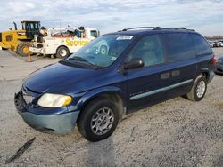 Chrysler Voyager Vehiculos salvage en venta: 2001 Chrysler Voyager