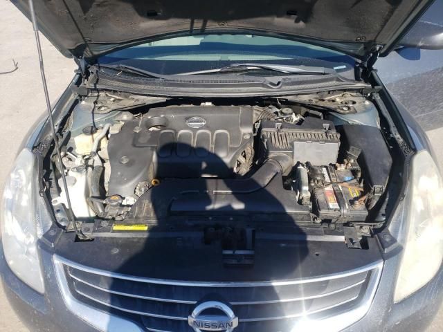 2010 Nissan Altima Base