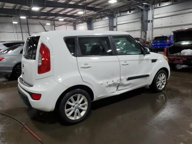 2013 KIA Soul +