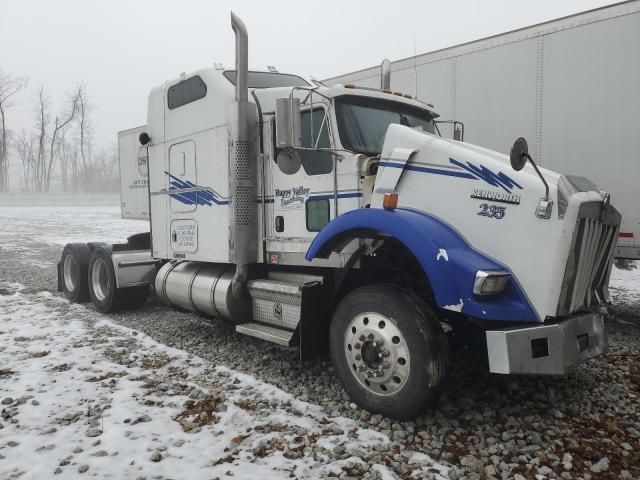 2007 Kenworth Construction T800