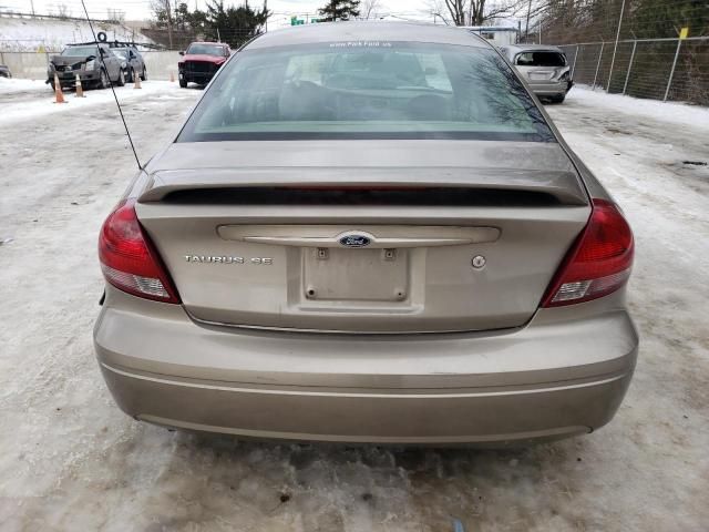 2005 Ford Taurus SE