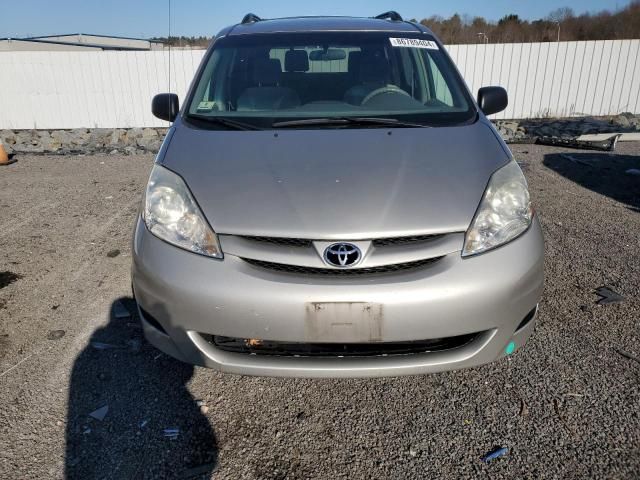 2008 Toyota Sienna CE