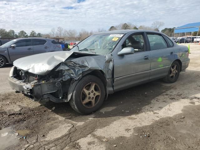 1999 Toyota Avalon XL