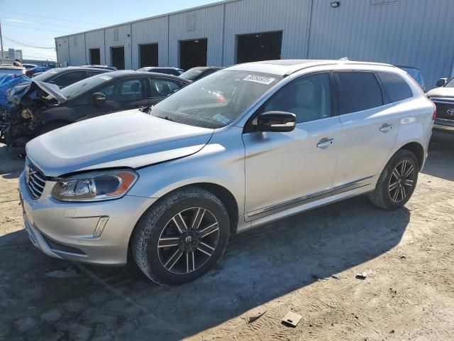 2017 Volvo XC60 T5 Dynamic