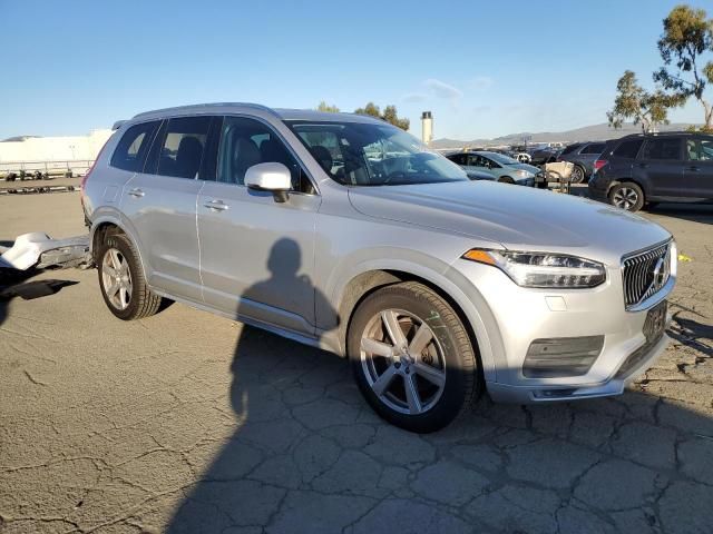 2021 Volvo XC90 T6 Momentum