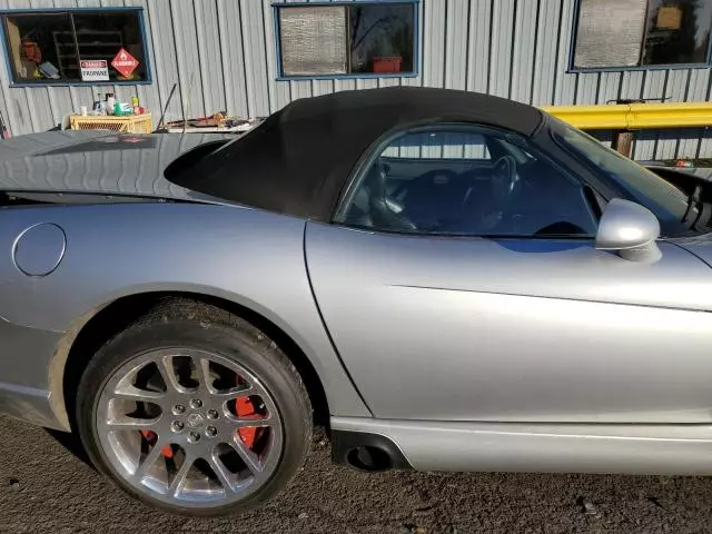 2003 Dodge Viper SRT-10