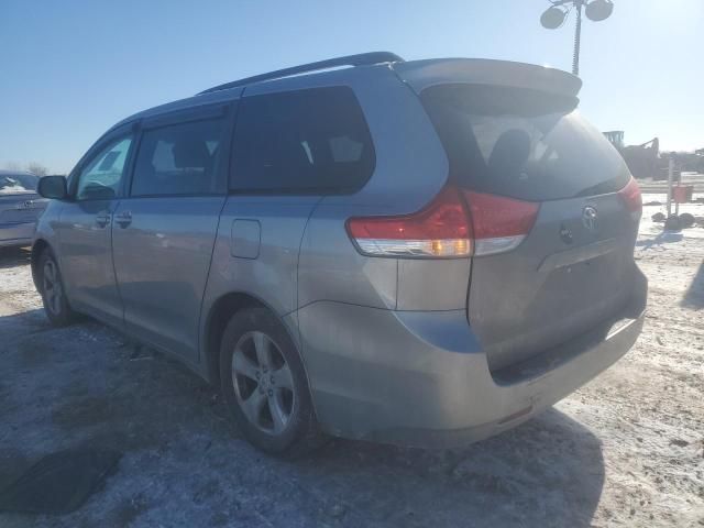 2011 Toyota Sienna LE