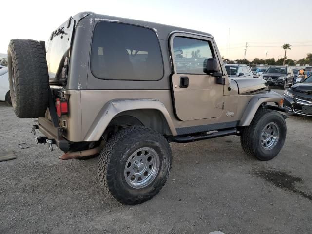 2004 Jeep Wrangler / TJ Sahara