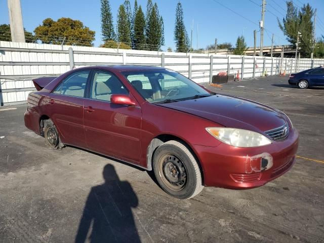 2005 Toyota Camry LE