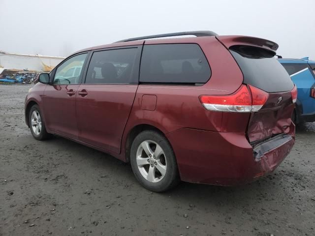 2011 Toyota Sienna LE