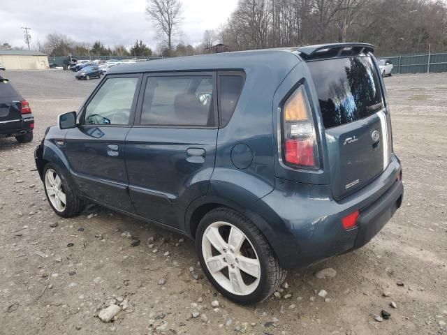 2010 KIA Soul +