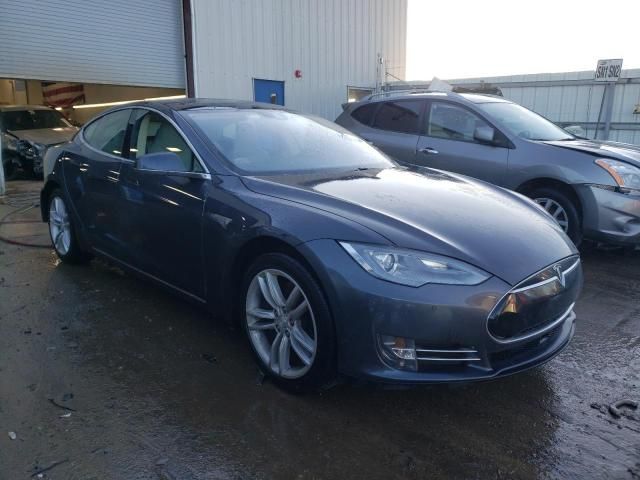 2015 Tesla Model S 85