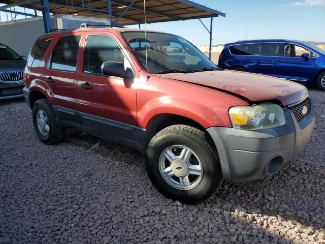 2005 Ford Escape XLS