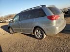 2005 Toyota Sienna XLE