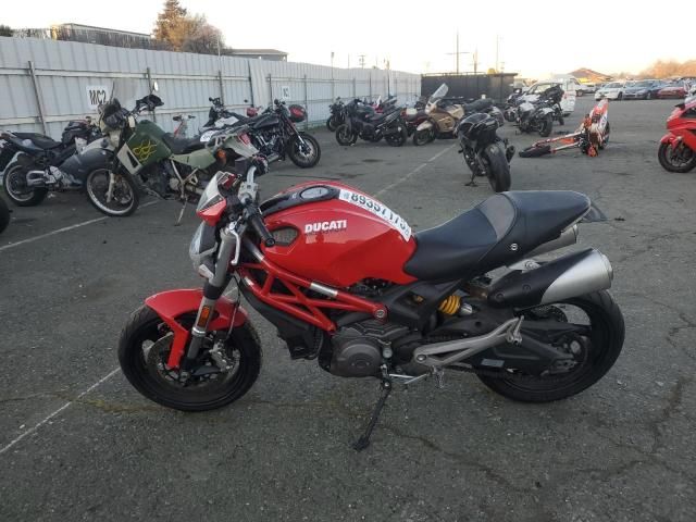 2011 Ducati Monster 696