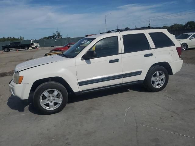 2006 Jeep Grand Cherokee Laredo