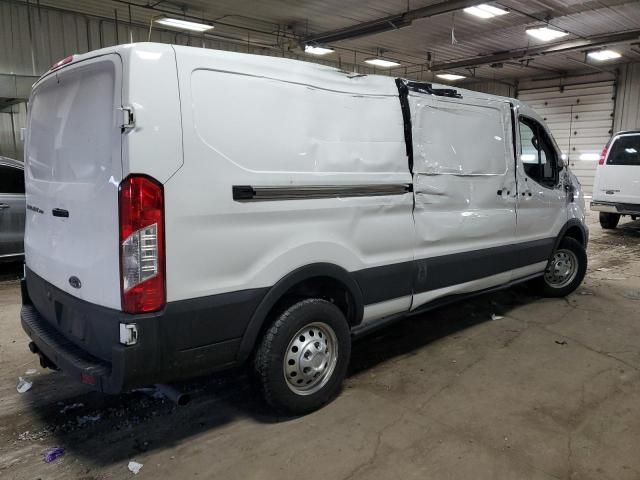 2022 Ford Transit T-250