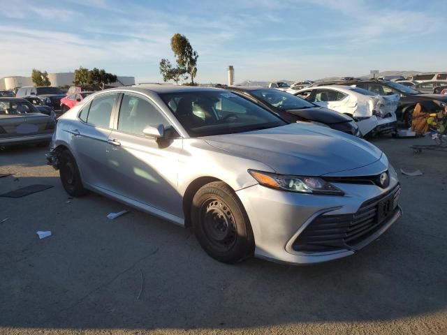 2022 Toyota Camry LE