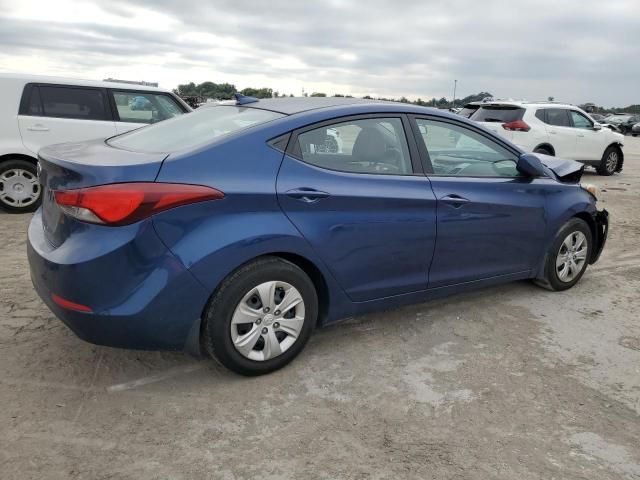 2016 Hyundai Elantra SE