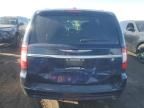 2012 Chrysler Town & Country Touring L